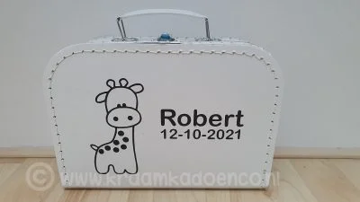 Koffertje giraf + geboortegegevens (wit)
